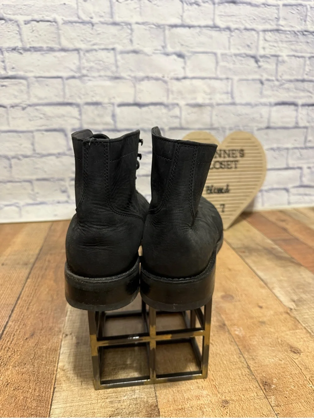 Men’s Size 10.5 Thursday Boot Co. Captain Lug Sole Boots black